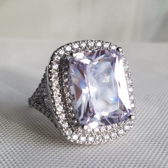 Swarovski Elements 925 Sterling Silver Huge Halo Solitaire Statement Ring NEW - Picture 3 of 17